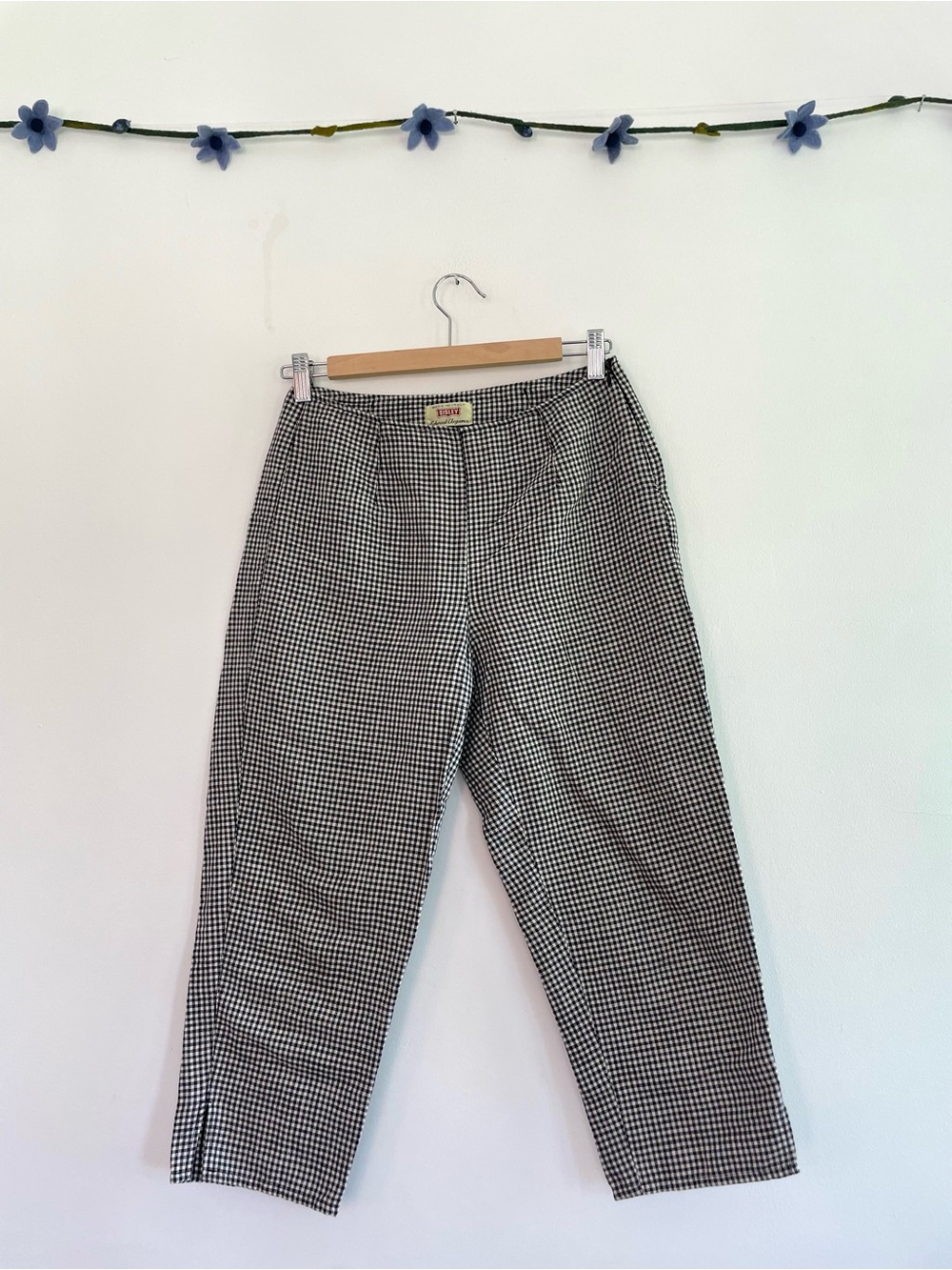 Vintage Linen Gingham Capris